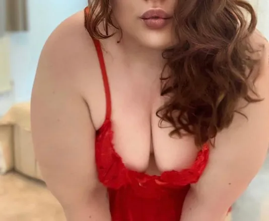 OnlyFans account  ella_ryan header 2