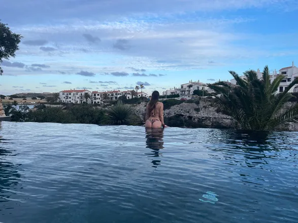OnlyFans cuenta yleniiadelafuente header 2