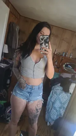 OnlyFans account  thatchick32 avatar 1