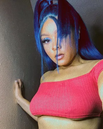 OnlyFans account  lavishthedoll header 2