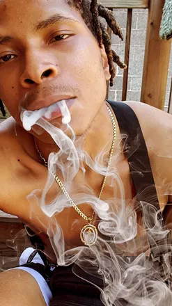 OnlyFans cuenta aroundtherimrose header 2