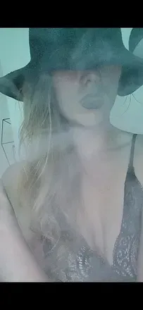 OnlyFans cuenta your_personal_pagan avatar 1