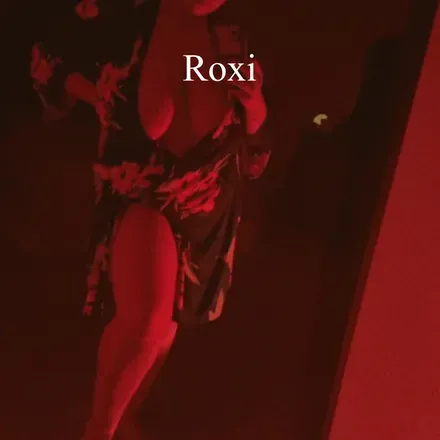 OnlyFans account  roximama avatar 1