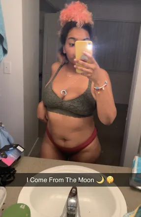 OnlyFans cuenta dorathewhoraaa header 2