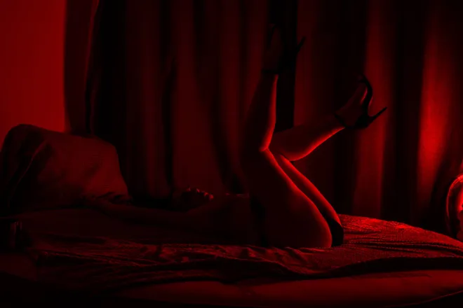 OnlyFans cuenta prettylilred header 2
