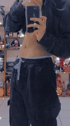 OnlyFans account  delay_rey header 2