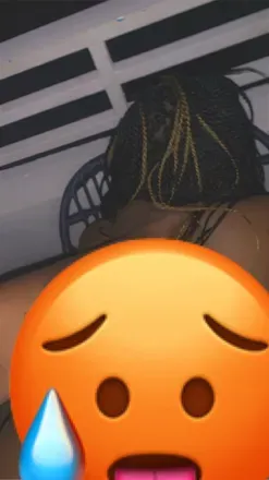 OnlyFans cuenta karamelglaze header 2