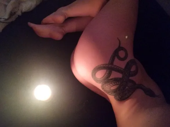 OnlyFans cuenta lou_bootty header 2