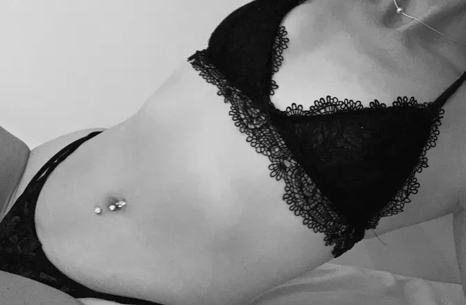 OnlyFans cuenta demi1xo header 2