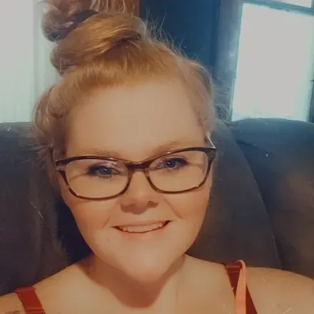OnlyFans cuenta little_nurse_red16 avatar 1