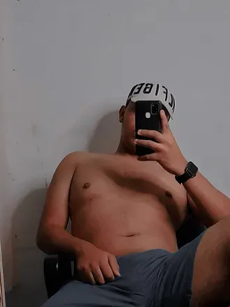 OnlyFans account  matheusparicini avatar 1