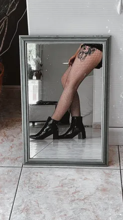 OnlyFans cuenta babyloveella header 2