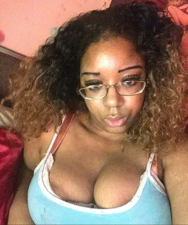 OnlyFans cuenta cy6er5lut avatar 1