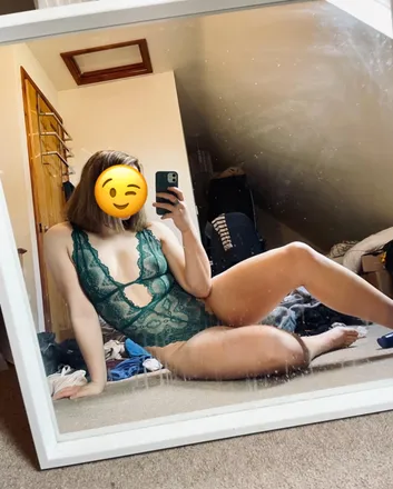 OnlyFans cuenta u217561022 header 2