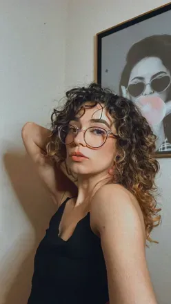 OnlyFans account  valerie_ifly avatar 1