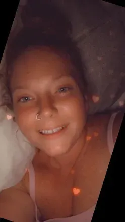 OnlyFans cuenta redhead-ashley header 2