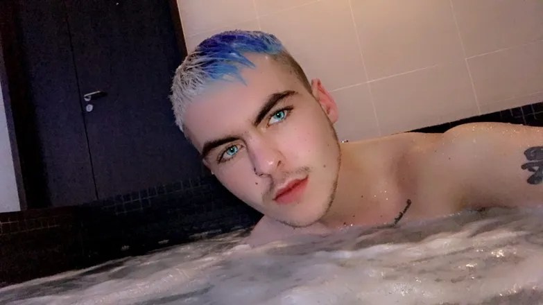 OnlyFans cuenta darrenhealy_164 header 2