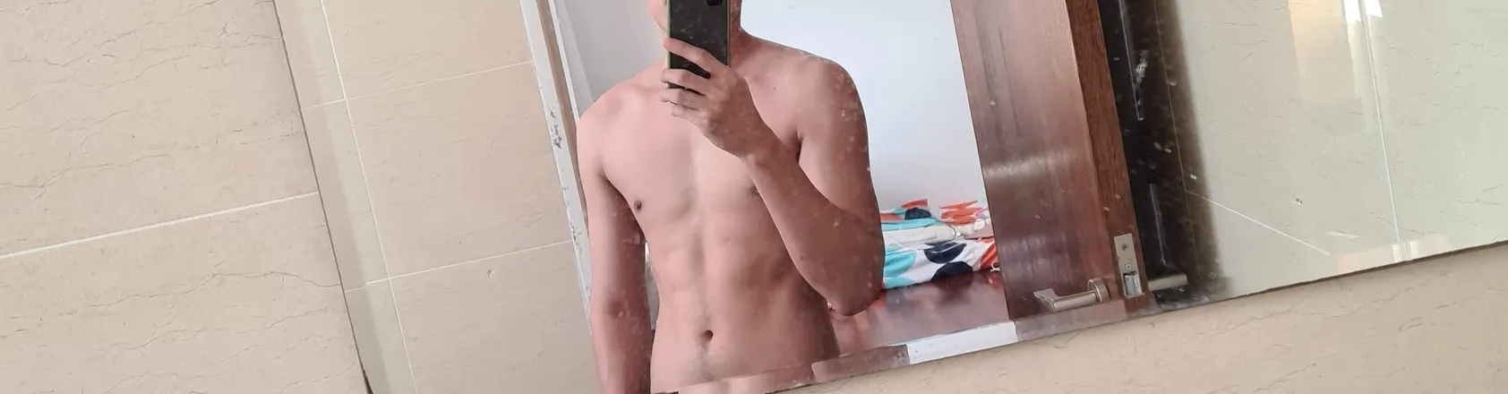OnlyFans cuenta gryffin_23 header 2