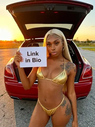 OnlyFans cuenta diorbratzdolly header 2