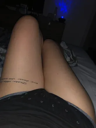 OnlyFans cuenta serenaonlyfeet header 2