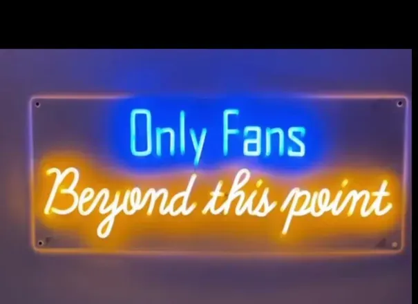 OnlyFans account  trixaintforkids header 1