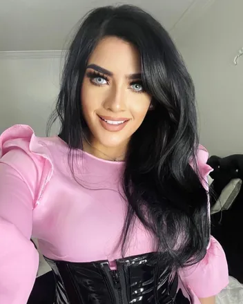 OnlyFans cuenta alphakatia header 2