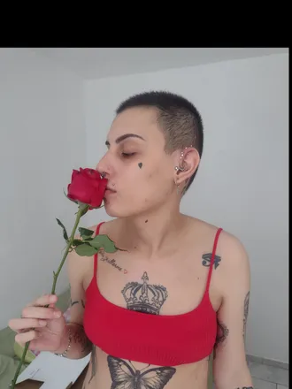 OnlyFans cuenta u172880587 header 2