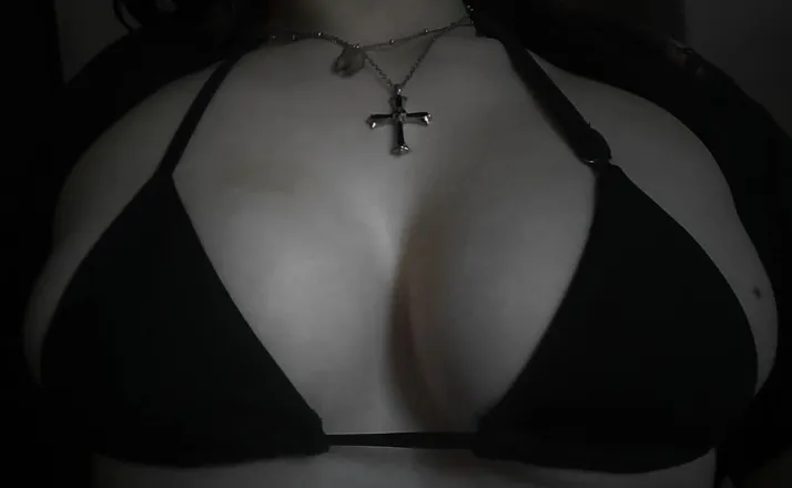 OnlyFans account  ohhi.itsyou header 2