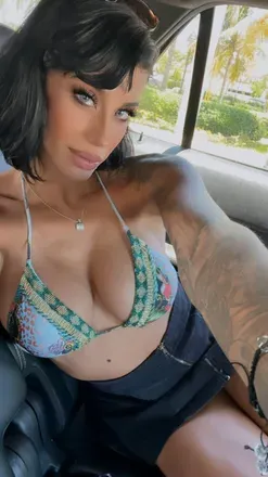 OnlyFans cuenta whytee_rabbit avatar 1
