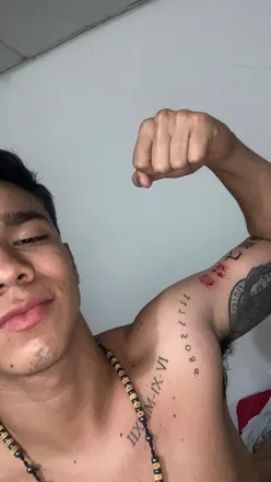 OnlyFans cuenta alexjavierrrr header 2