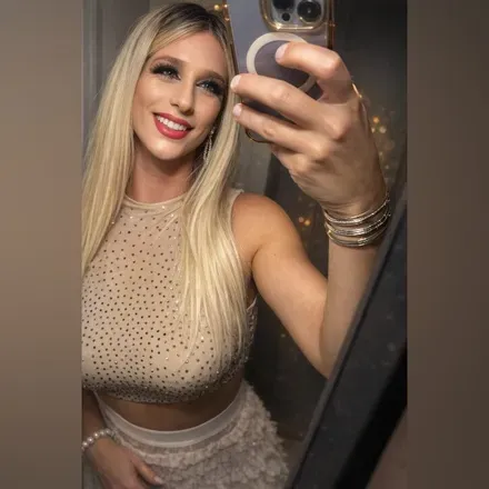 OnlyFans cuenta miss_mantis95 avatar 1