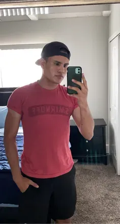 OnlyFans cuenta reyfumado23 avatar 1