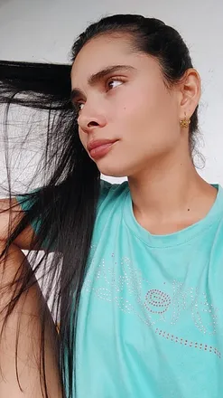 OnlyFans cuenta karolarivera7 header 2