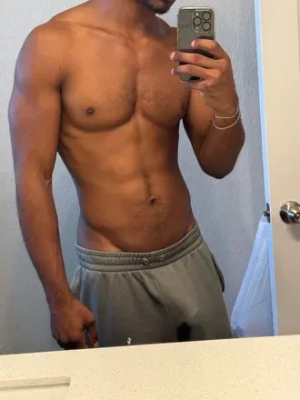OnlyFans account  oilflash avatar 1