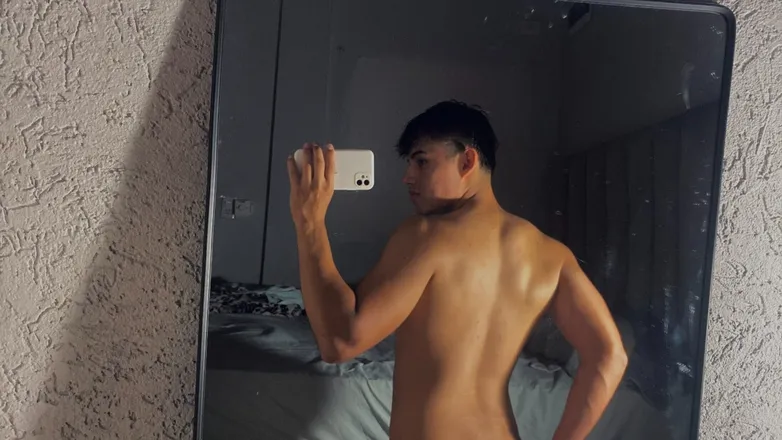 OnlyFans cuenta emilienaguilera header 2