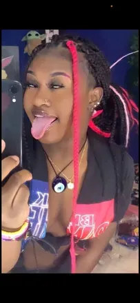 OnlyFans cuenta chocolatebrat80 avatar 1