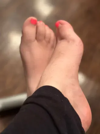 OnlyFans account  dazzlingfeets avatar 1