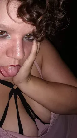 OnlyFans cuenta neveenya header 2