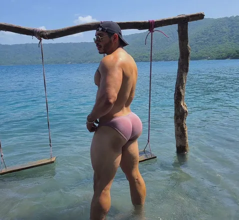 OnlyFans cuenta peachyboyb header 2