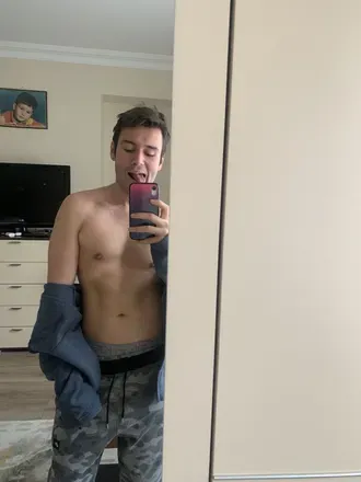 OnlyFans cuenta mit_freddy header 2