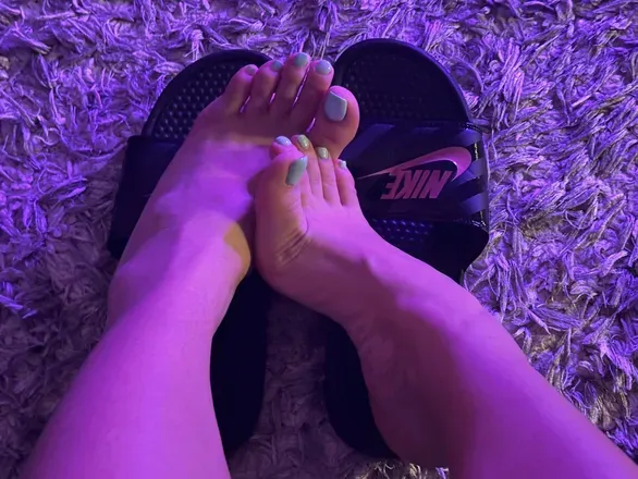 OnlyFans cuenta unavailablefeet avatar 1