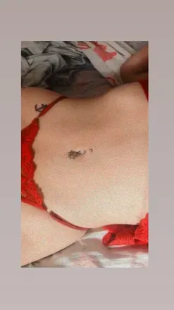 OnlyFans cuenta aliluna04 avatar 1
