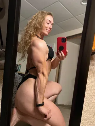 OnlyFans cuenta fit_shannonigans header 2