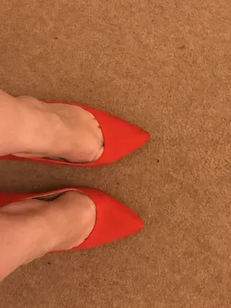 OnlyFans account  little_miss_kinky_feet avatar 1