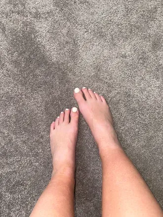 OnlyFans cuenta aussiebarefootbabeee avatar 1