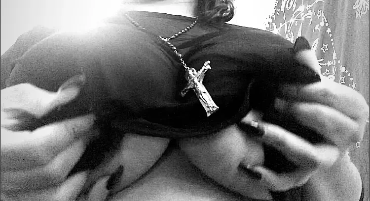 OnlyFans cuenta brujitagordita header 2
