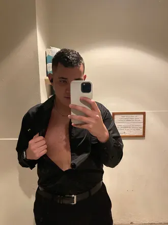 OnlyFans of julianmartinez385