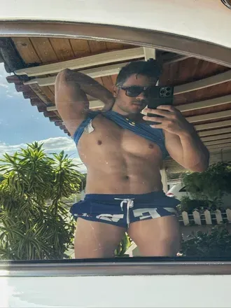 OnlyFans account  jericoox avatar 1