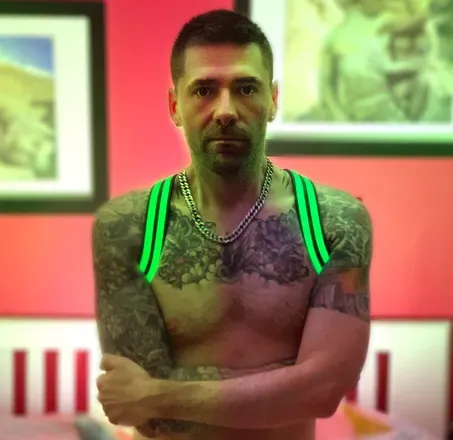 OnlyFans cuenta tomofamsterdam header 2