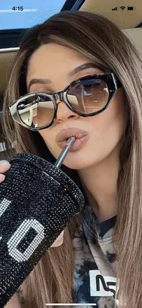 OnlyFans cuenta allyoursboo header 2